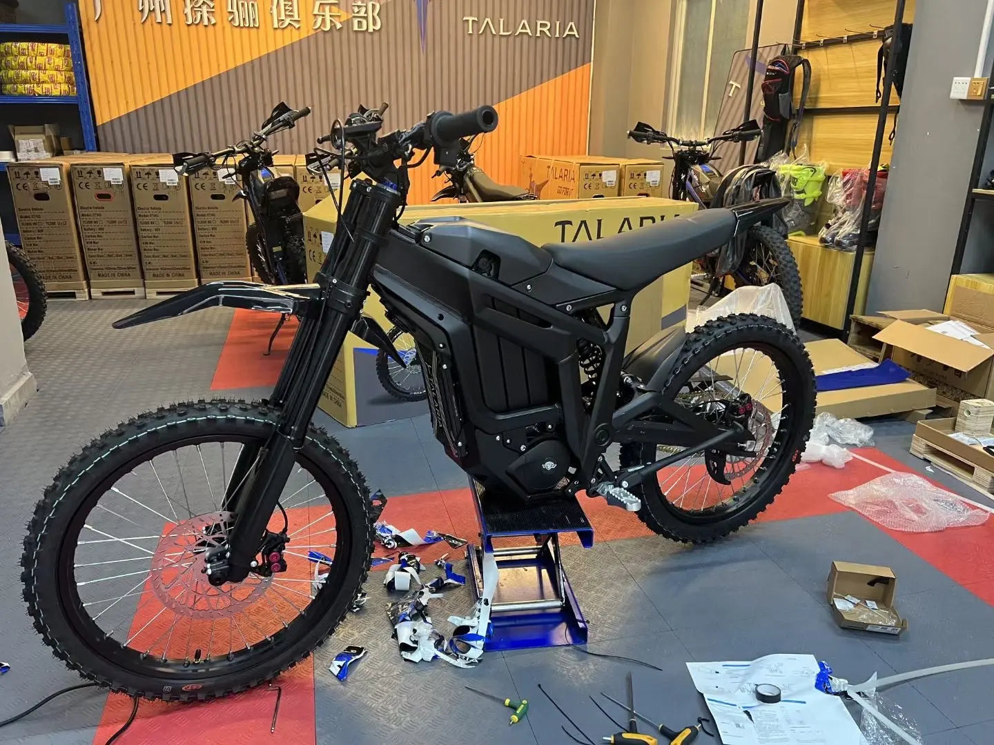 Talaria Sting R 2023 Road Legal Electric Dirt Bike TALARIA